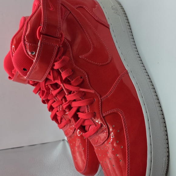 Nike Nike Air Force 1 Mid '07 LV8 UV Mens Shoes, Size 12, Siren Red, AO0702-600 - Picture 3 of 10